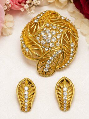 ESTATE STYLE Rhinestone Gold Brooch Earrings Set ~ VINTAGE Gold Plate Rhinestone